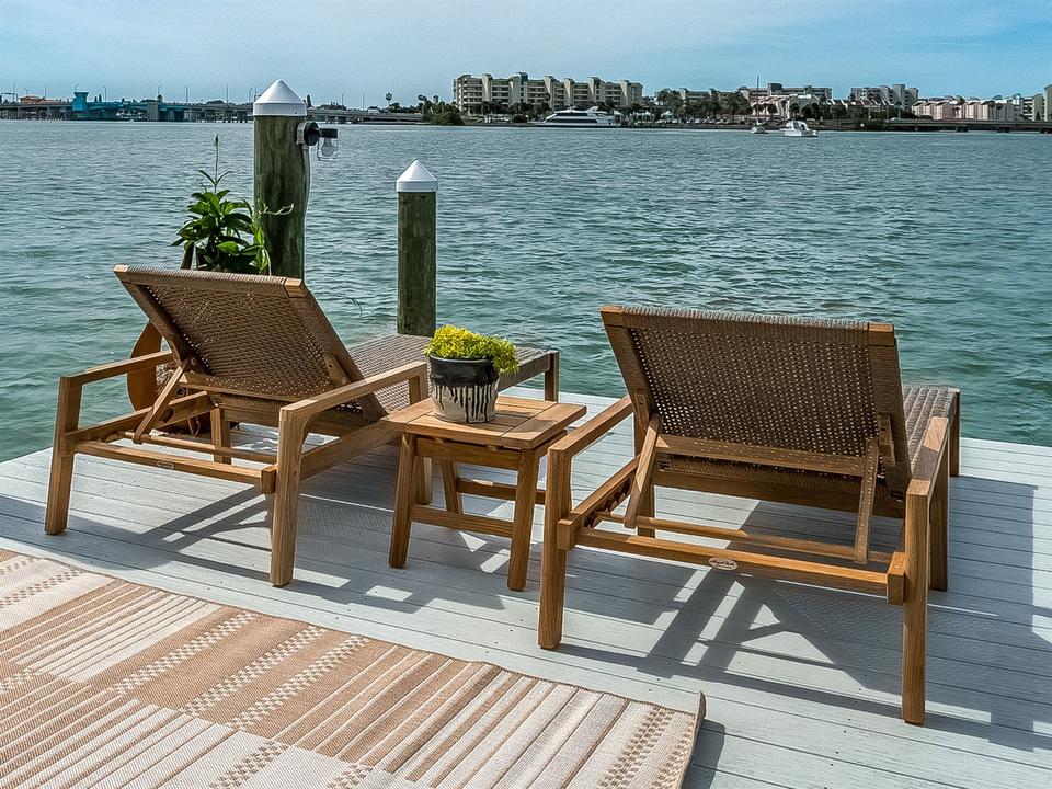 Admiral Outdoor Lounge Set