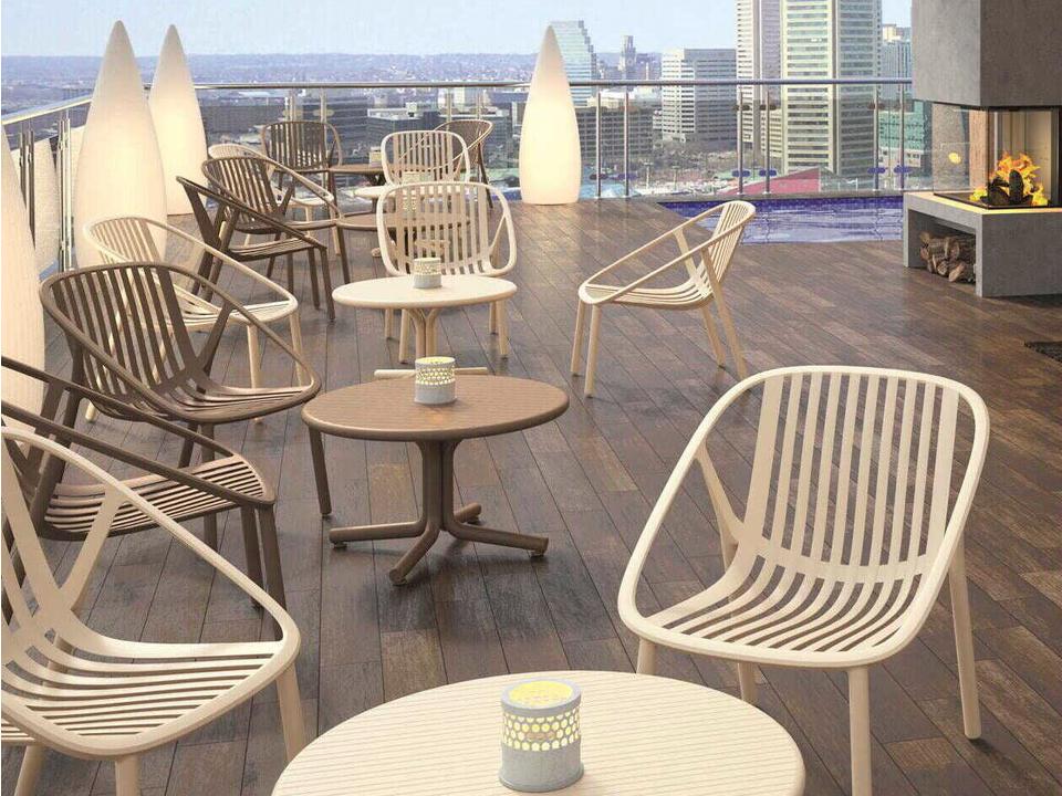 Bini Polypropylene Dining Set