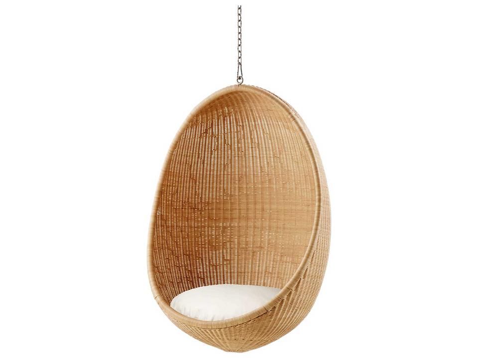 Icons Nanna Ditzel Hanging Egg Chair in Natural Rattan