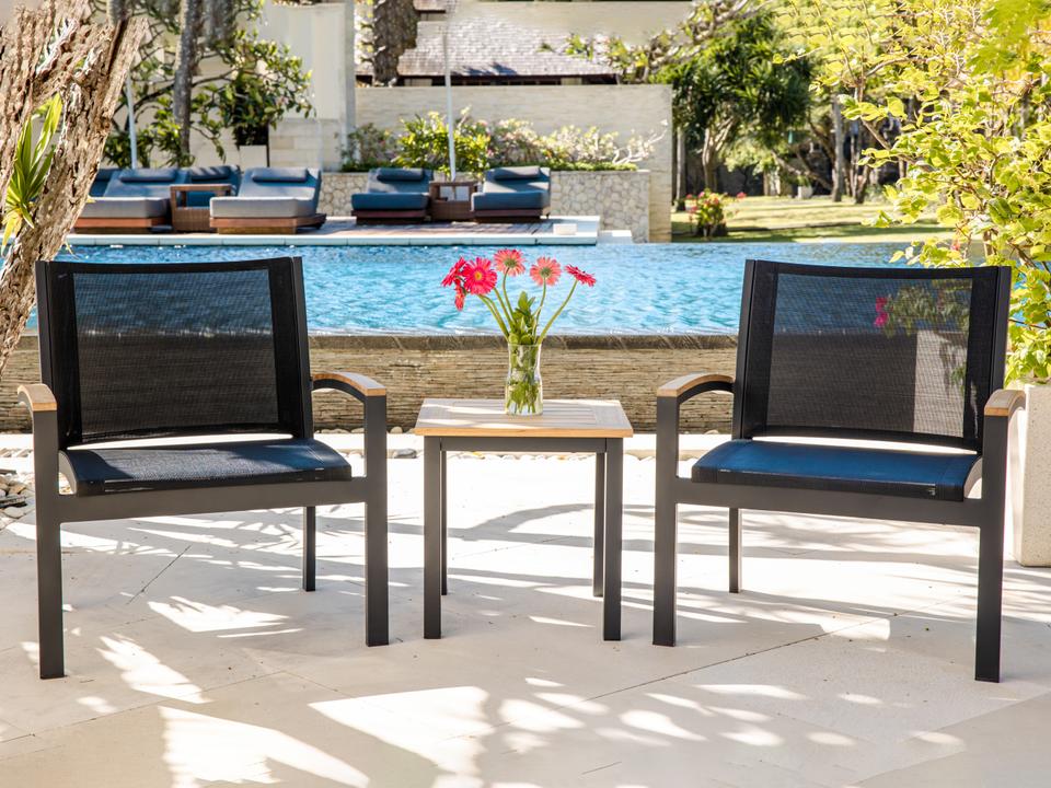 Outdoor Lounge Sets