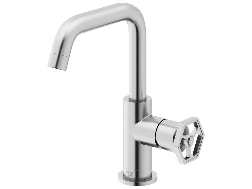 Ruxton Single Handle Single Hole Bathroom Faucet in Brass