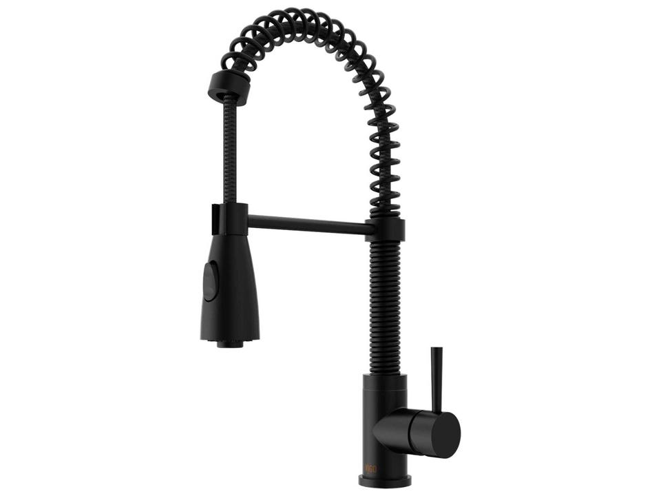 Brant Pull-Down Spray Kitchen Faucet with Single Handle in Solid Brass