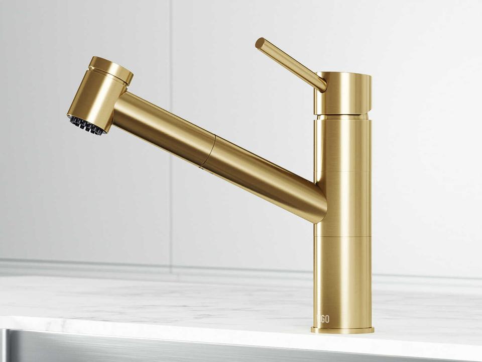 Branson Single Handle Pull-Out Kitchen Faucet in Matte Brushed Gold