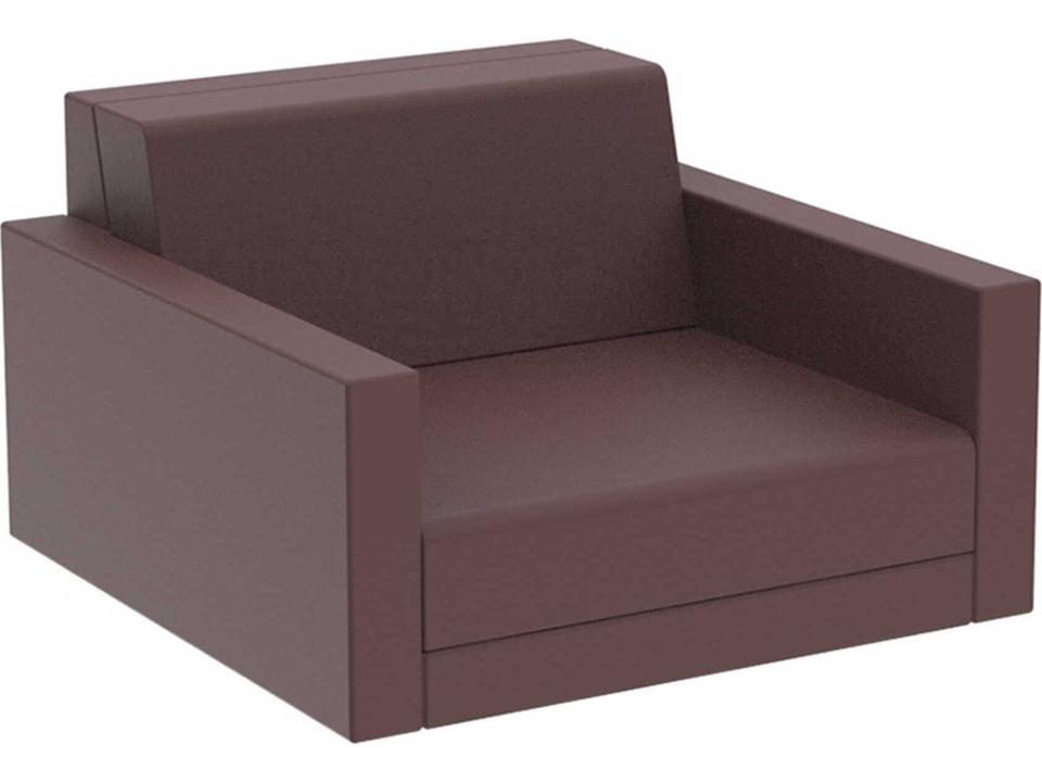 Pixel Outdoor Lounge Chair in Purjai Red Polyethylene Resin by Ramón Esteve
