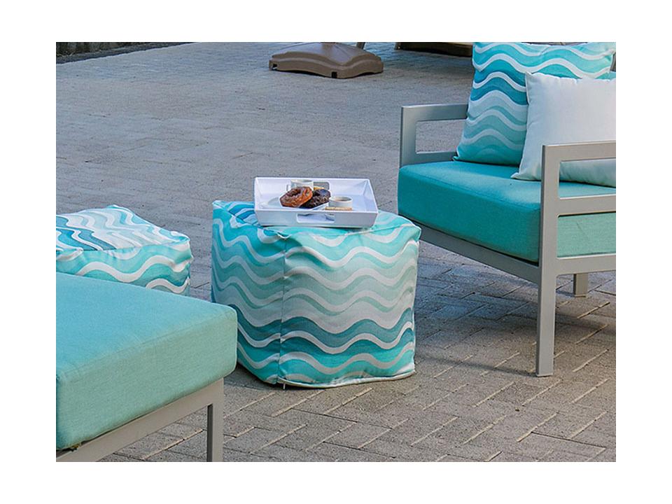 Poufs