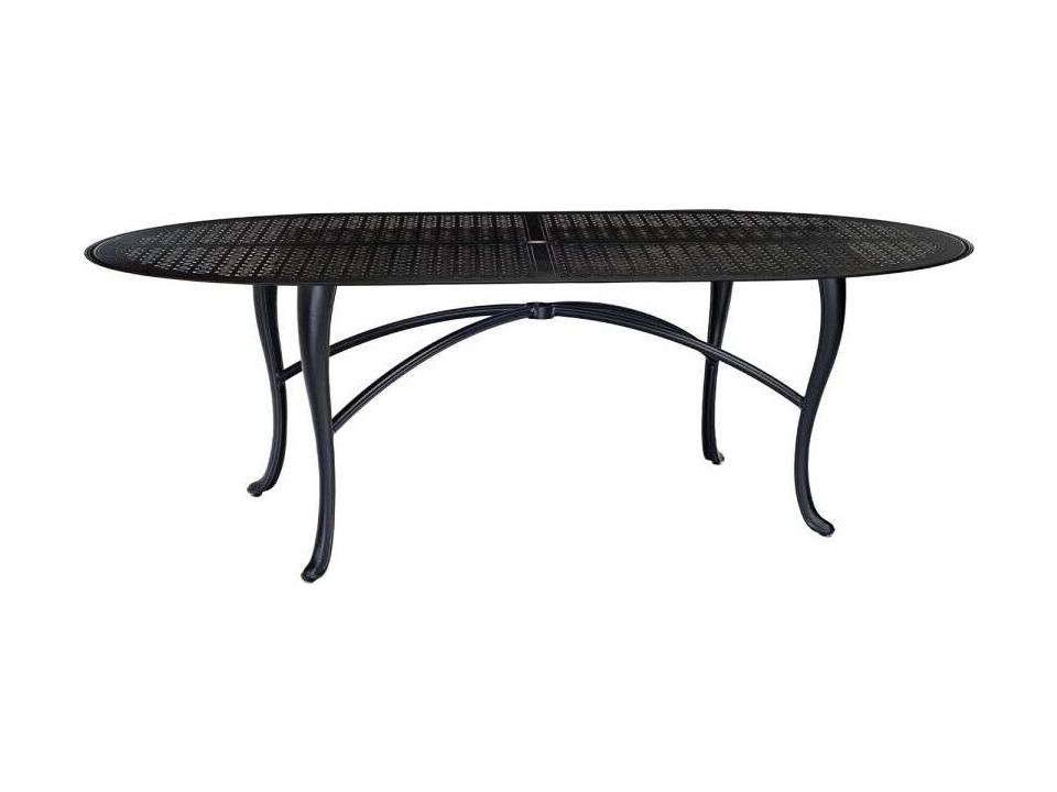hampton outdoor patio table with umbrella hole PHI VILLA 7 Pcs Dining Set for 6, Mesh Chairs & Metal it adapts effortlessly Woodard Hampton 48-Inch Round Cast