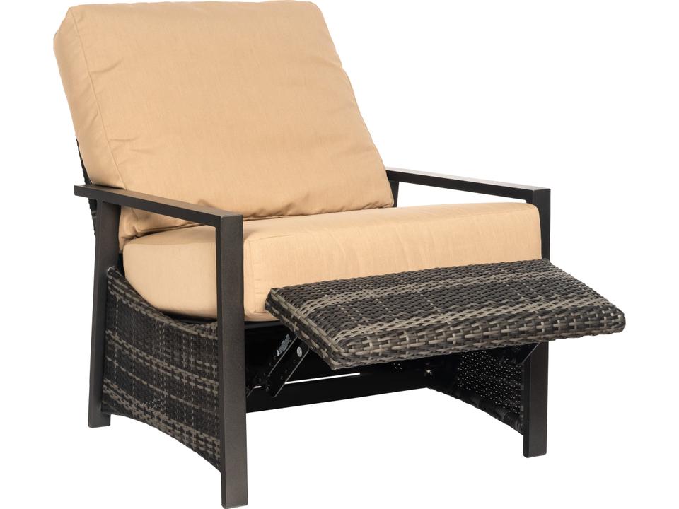 Canaveral Genie Wicker Recliner Outdoor Lounge Chair