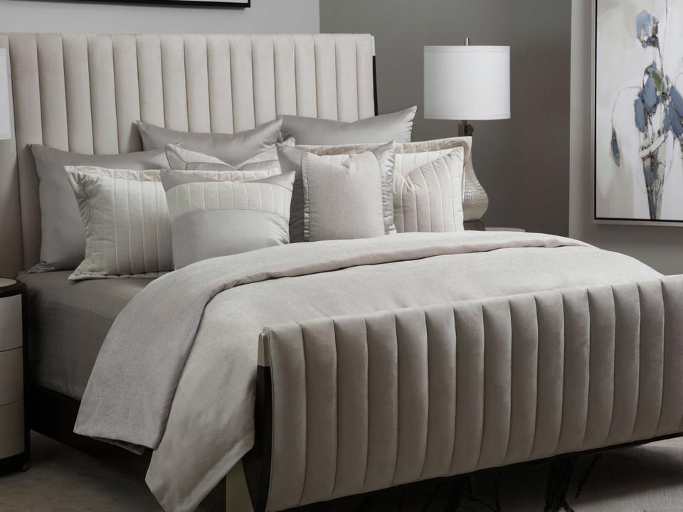 Skylar 10-Piece King Comforter Set in Champagne Ivory