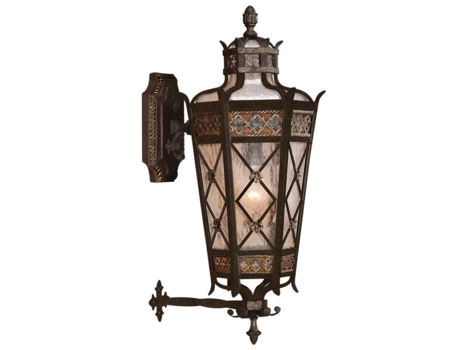 Chateau Outdoor Single-Light Wall Sconce in Umber Patina