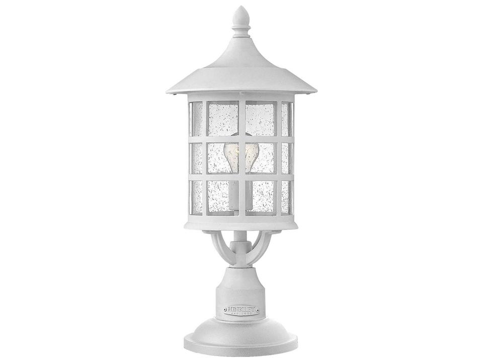Freeport 1-Light Outdoor Post Light in Classic White
